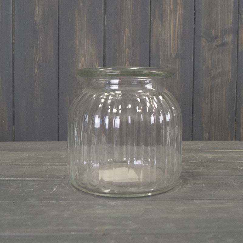 Clear Ribbed Vase (14.7cm) detail page